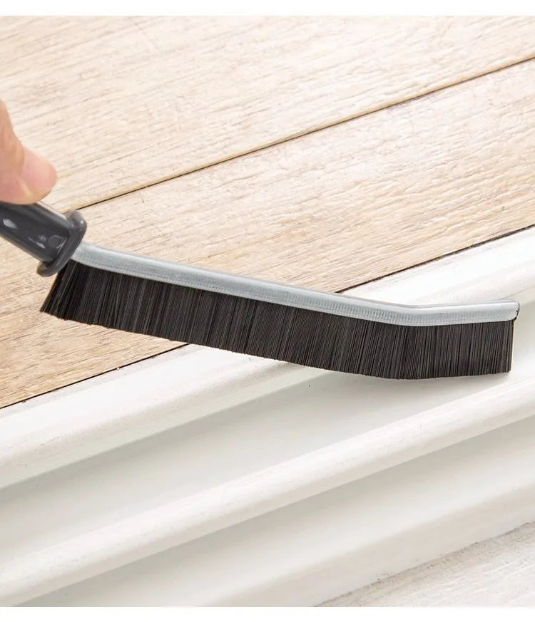 Long Gap Cleaning Brush